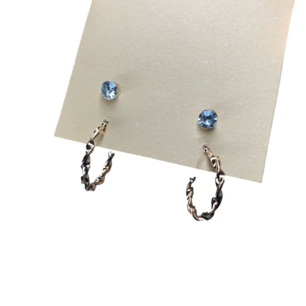 Diamond gold earring set